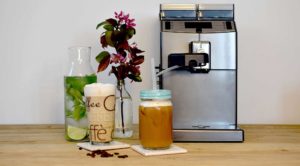 Kaffeevollautomaten Reparatur - Kaffeemaschine mit Getränken